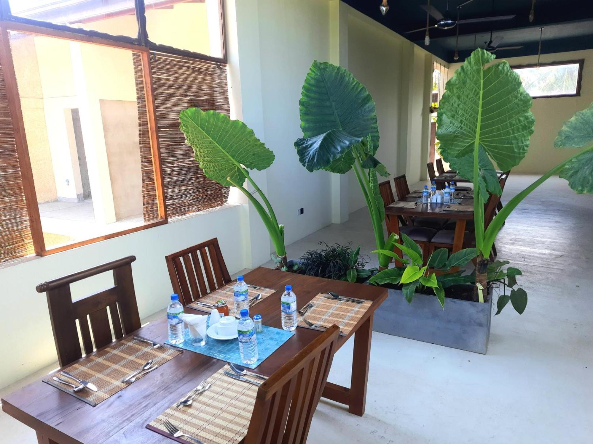 Spicepeek Boutique Hotel Cmb Airport คาตุนายากา ภายนอก รูปภาพ